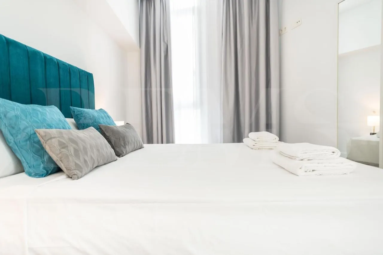 Spacious Duplex With Terrace By Picasso Museum By Rems Málaga Spanien