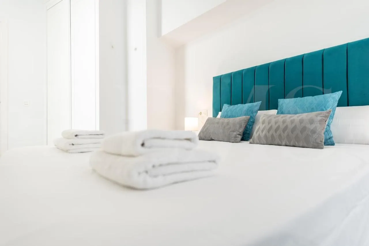 Spacious Duplex With Terrace By Picasso Museum By Rems Málaga 0*,  Spanien